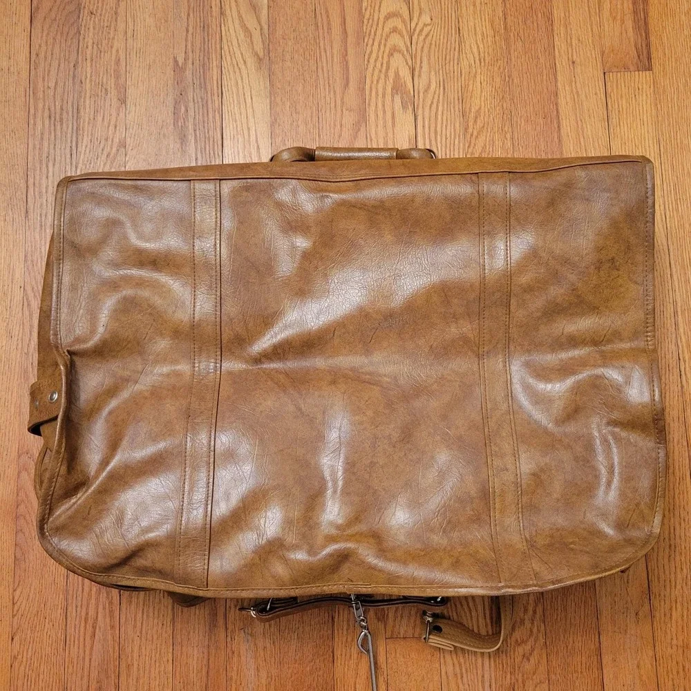 American Tourister Brown Leather Garment Bag Vintage‎ Suit Carrier Travel Keys